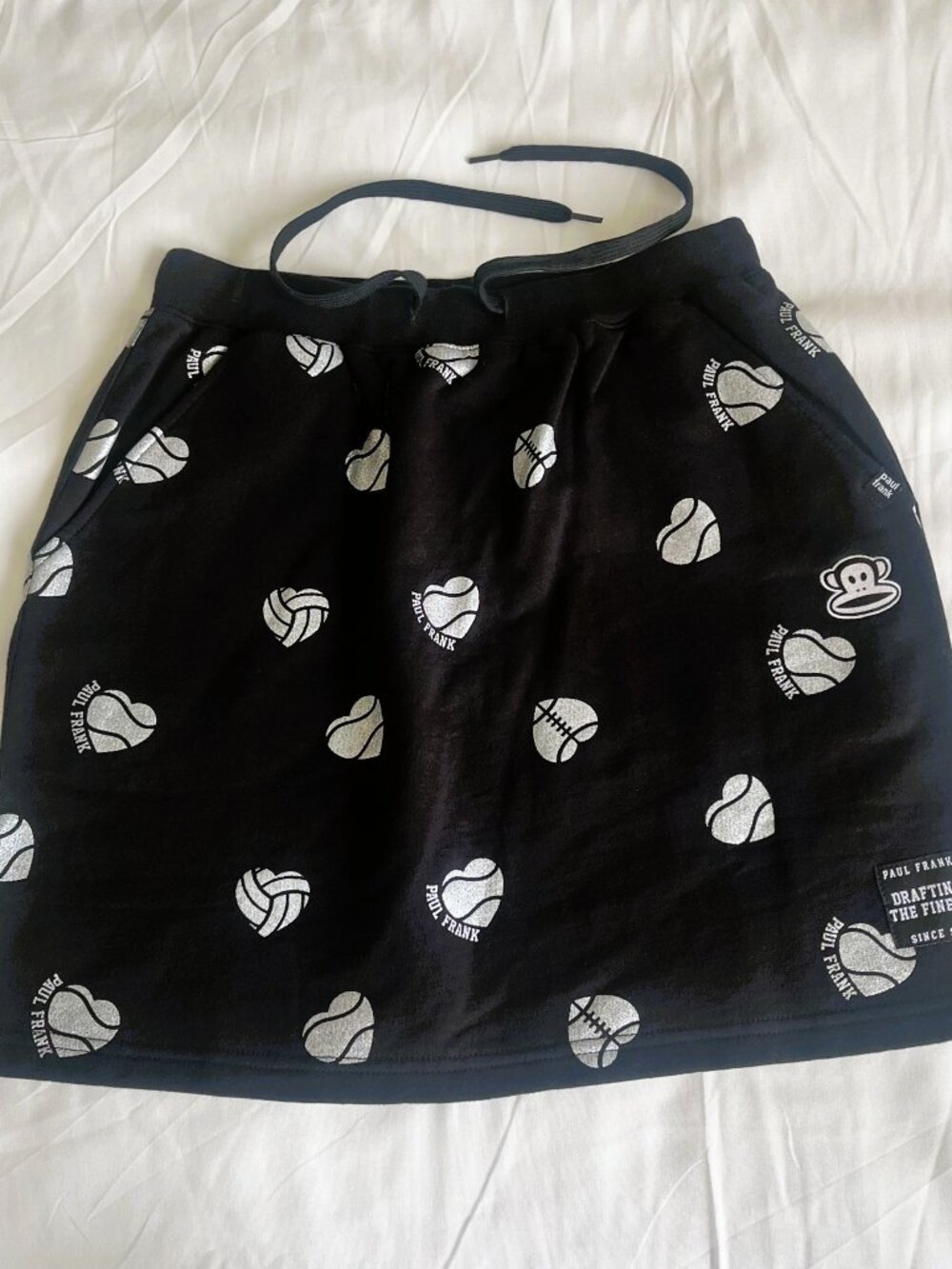 NWT Paul Frank Women's Fleece Mini Skirt Black Silver Graphic Pockets Size S Y2K